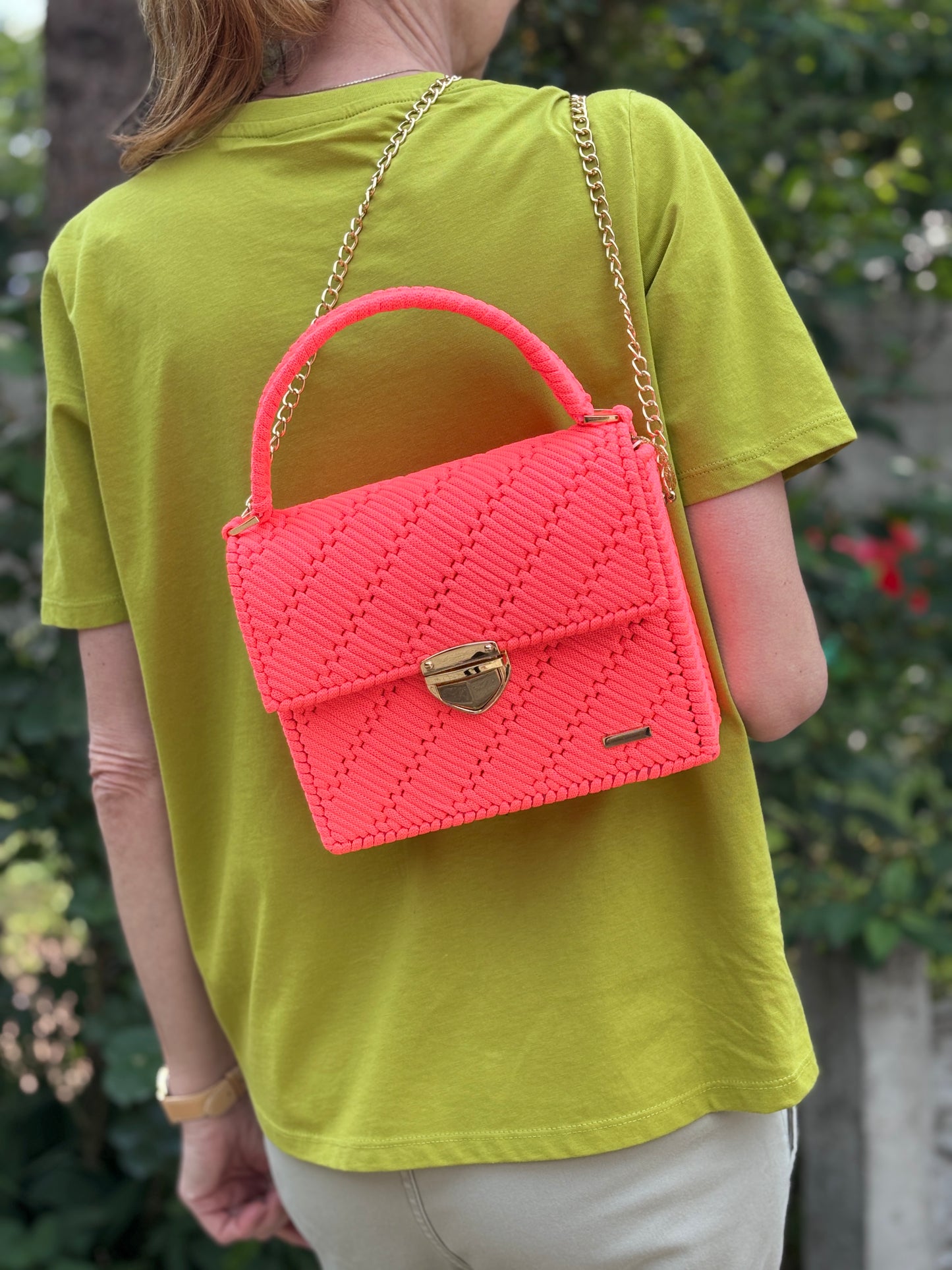 Neon pink