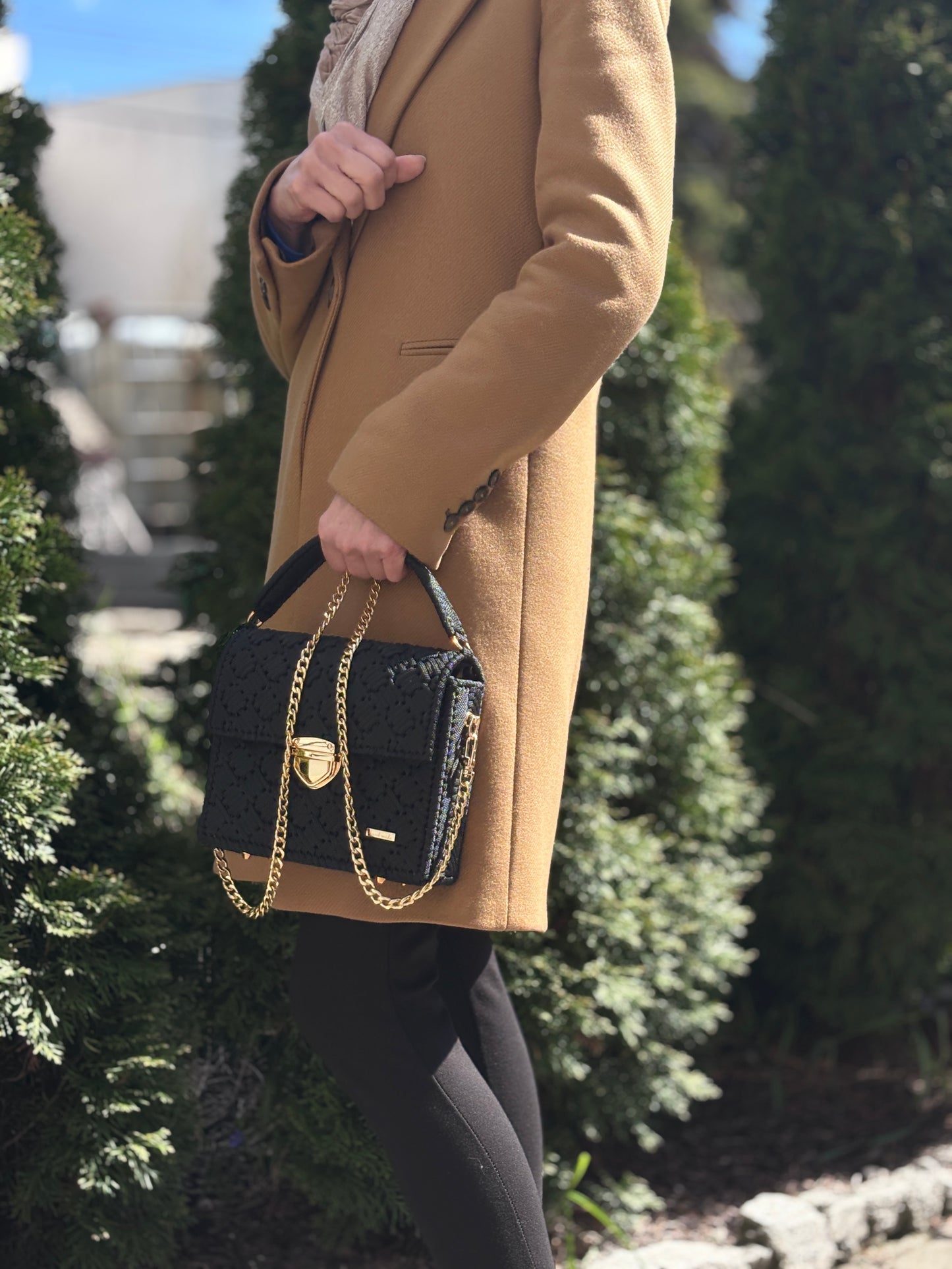 Classic Black